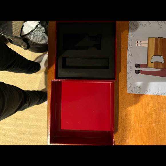 Tom Ford Box - Picture 3 of 3